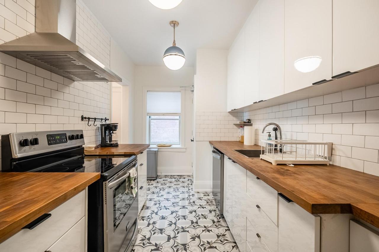 Beautiful And Spacious Luxury Home Toronto Bagian luar foto